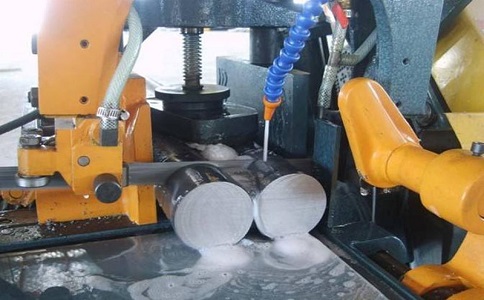 安源卧式带锯床的送料方式有哪几种？